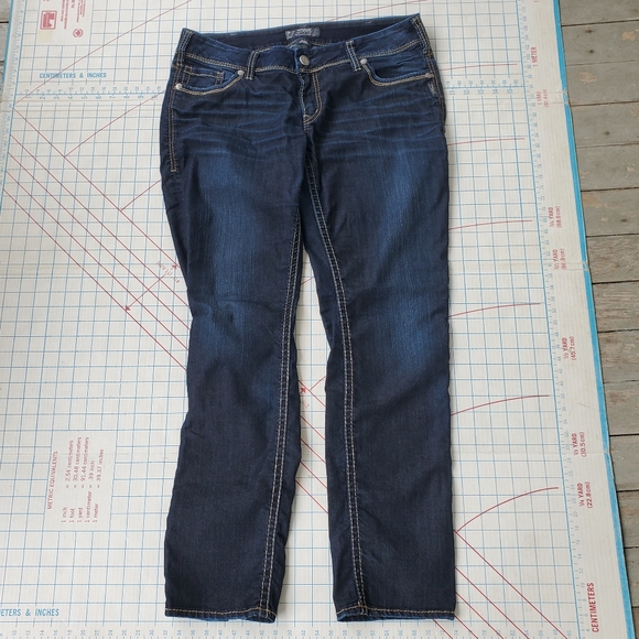 Silver Suki Skinny Slim Women's 34/31 Jeans Actual 35/31 Denim - Picture 3 of 12